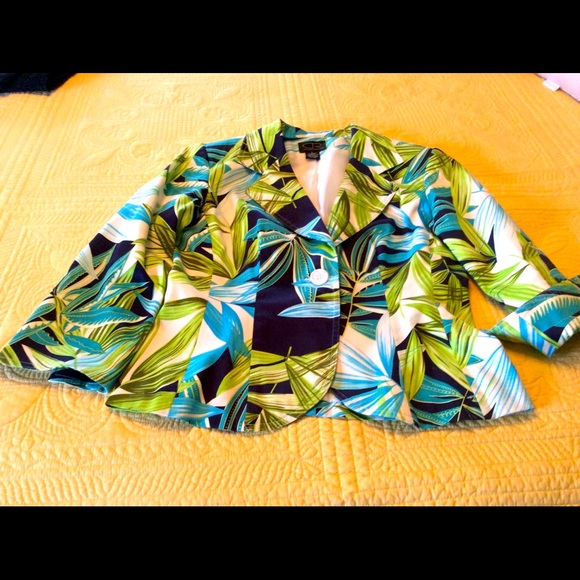 Nice Spring Jacket - Picture 1 of 5